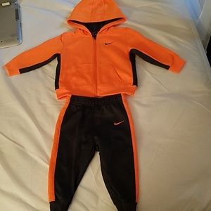 Boys Nike 2 piece outfit
